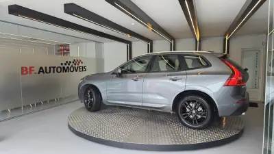 Volvo XC 60 2018 - 23500 EUR, 242396 km - AUTO.MOTO.pt - 242396km - foto 16 de 55