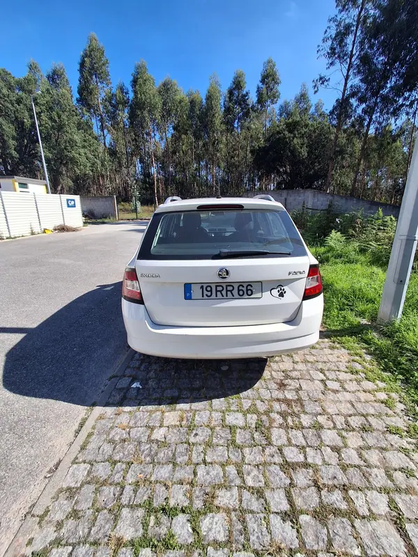 Skoda FABIA COMBI 2016 — foto 2 de 6