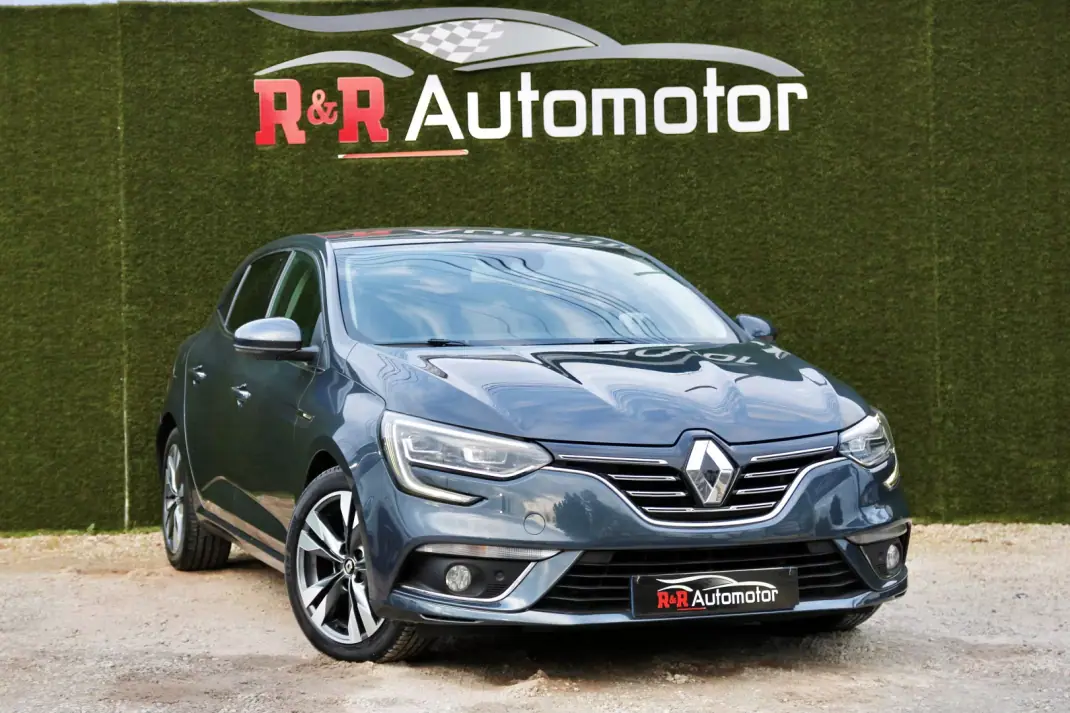 Renault Mégane 2019 - 13990 EUR, 167000 km - AUTO.MOTO.pt - 167000km - foto 1 de 33