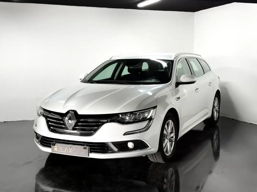 Renault Talisman Sport Tourer 2016 - 10250 EUR, 228000 km - AUTO.MOTO.pt - 228000km - foto 1 de 23