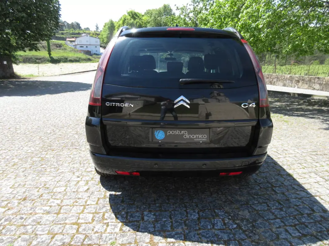 Citroën C4 Grand Picasso 2010 - 3490 EUR, 330000 km - AUTO.MOTO.pt - 330000km - foto 8 de 40