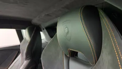 Lamborghini Huracán 2015 - 229990 EUR, 107545 km - 107545km - foto 26 de 29