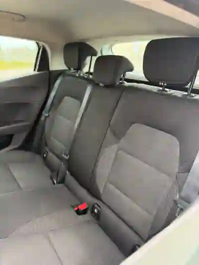 Renault Clio 2020 - 11900 EUR, 136000 km - AUTO.MOTO.pt - 136000km - foto 8 de 8