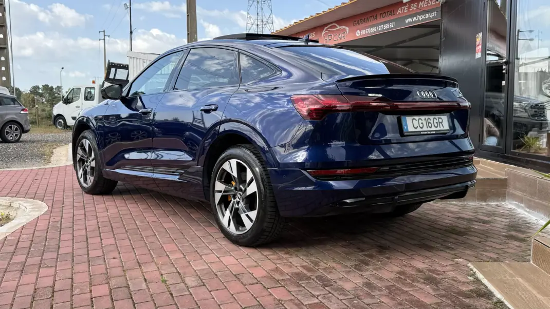 Audi e-tron Sportback 2022 - 32990 EUR, 82000 km - AUTO.MOTO.pt - 82000km - foto 23 de 43