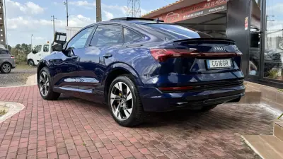 Audi e-tron Sportback 2022 - 32990 EUR, 82000 km - AUTO.MOTO.pt - 82000km - foto 23 de 43