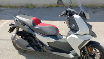 BMW C 400 X 2020 - 5000 EUR, 44000 km - AUTO.MOTO.pt - 44000km - foto 3 de 10