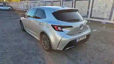 Toyota Corolla 2023 - 25900 EUR, 52000 km - AUTO.MOTO.pt - 52000km - foto 5 de 14