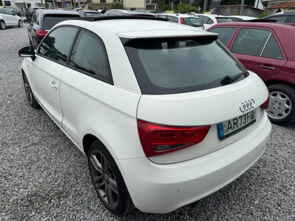 Audi A1 1.6 TDI S-line 99g 2011 Diesel