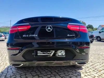 Mercedes-Benz GLC 250 2018 - 43900 EUR, 83000 km - AUTO.MOTO.pt - 83000km - foto 8 de 29