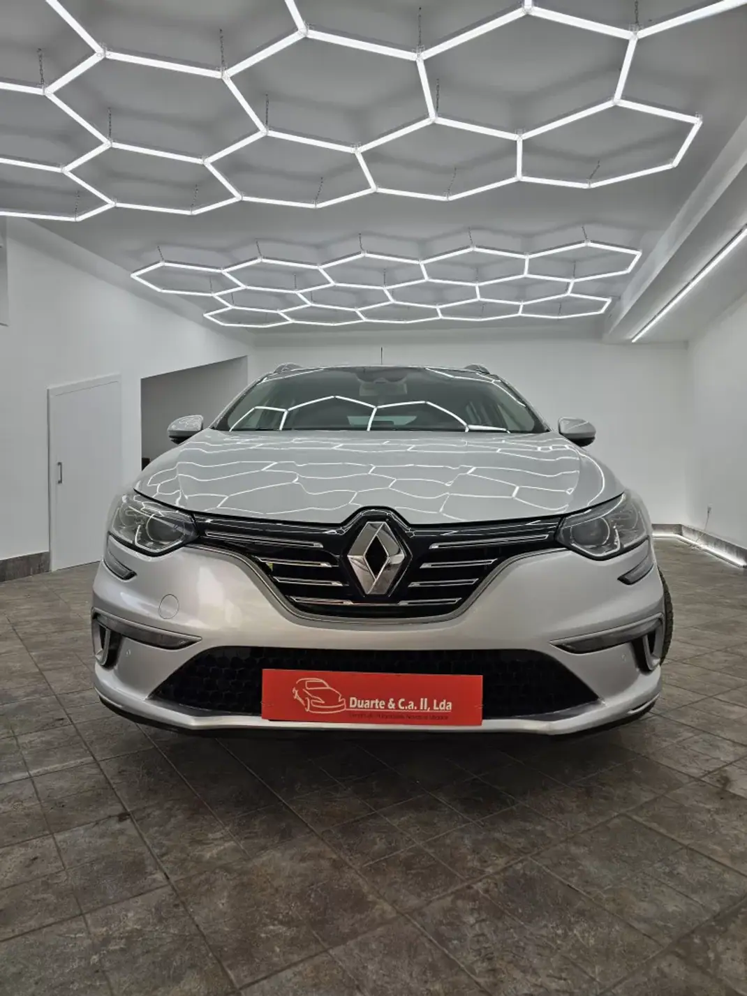 Renault Mégane Sport Tourer 2019 - 11950 EUR, 286730 km - 286730km - foto 32 de 52