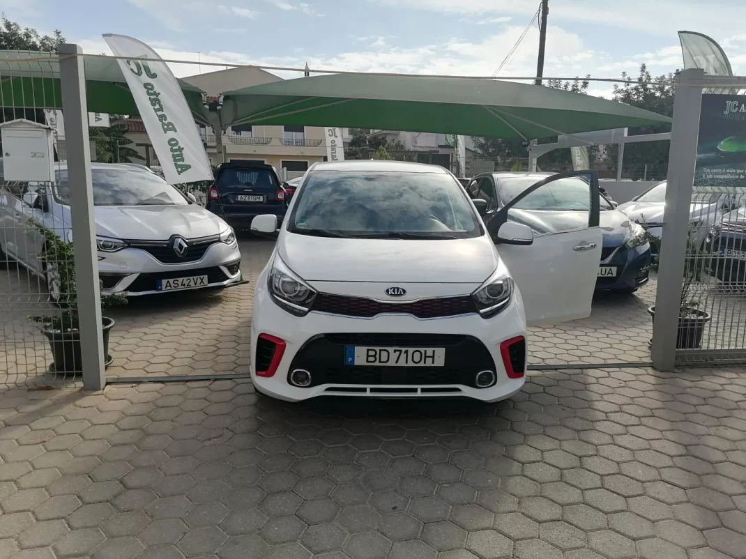 Kia Picanto 2020 - 18900 EUR, 20480 km - AUTO.MOTO.pt - 20480km - foto 9 de 20