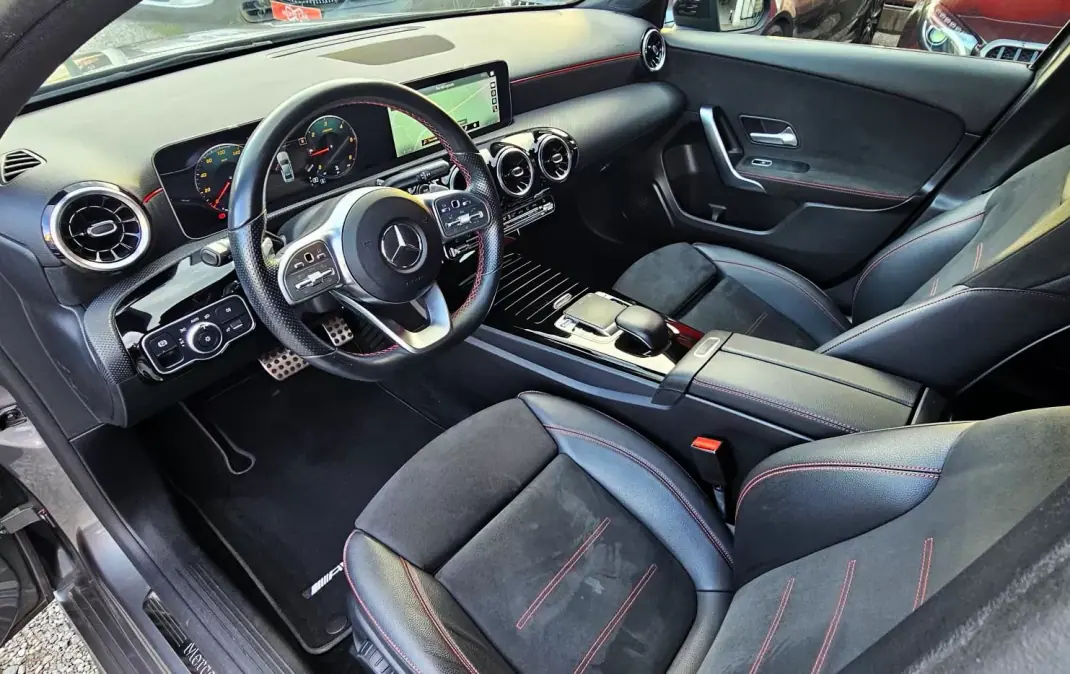 Mercedes-Benz A 180 Limousine 2019 - 26500 EUR, 154000 km - AUTO.MOTO.pt - 154000km - foto 5 de 31