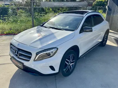 Mercedes-Benz GLA 180 2016 - 17999 EUR, 180000 km - AUTO.MOTO.pt - 180000km - foto 5 de 24