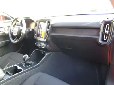 Volvo XC 40 2022 - 24699 EUR, 130656 km - 130656km - foto 21 de 32
