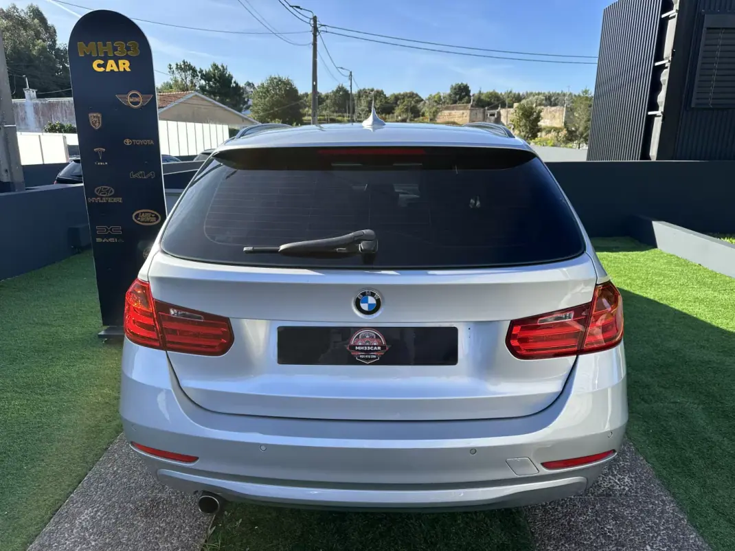 BMW 318 2014 - 10900 EUR, 260000 km - 260000km - foto 9 de 58