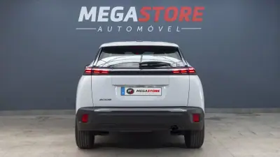Peugeot 2008 2025 - 20350 EUR, 16875 km - AUTO.MOTO.pt - 16875km - foto 6 de 31