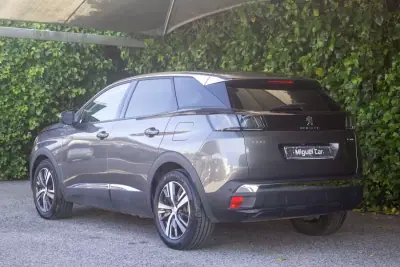 Peugeot 3008 2021 - 23500 EUR, 125000 km - AUTO.MOTO.pt - 125000km - foto 10 de 17