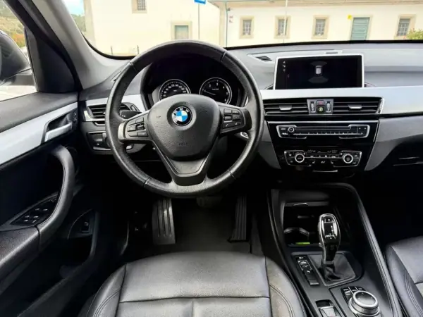 BMW X1 2021 - 23499 EUR, 145000 km - AUTO.MOTO.pt - 145000km - foto 13 de 33
