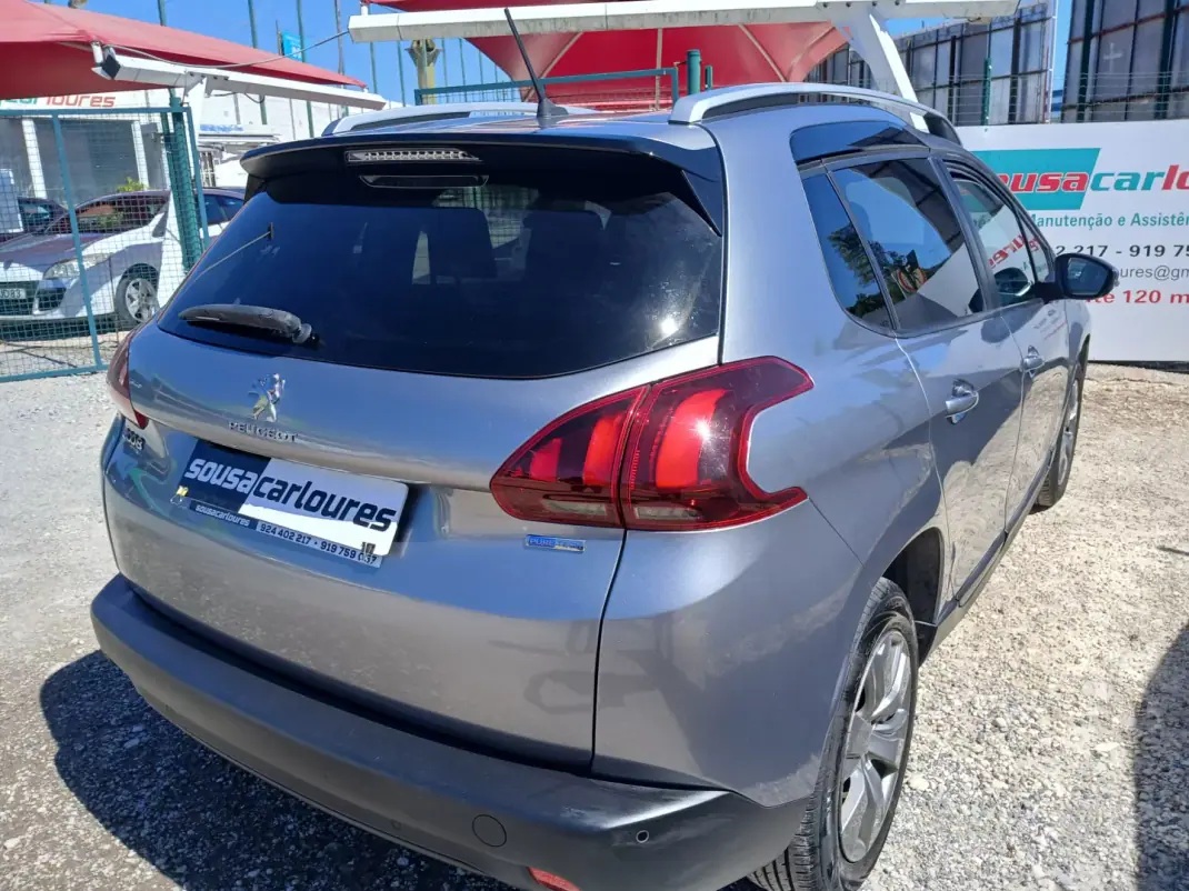 Peugeot 2008 2016 - 8250 EUR, 93942 km - 93942km - foto 8 de 25