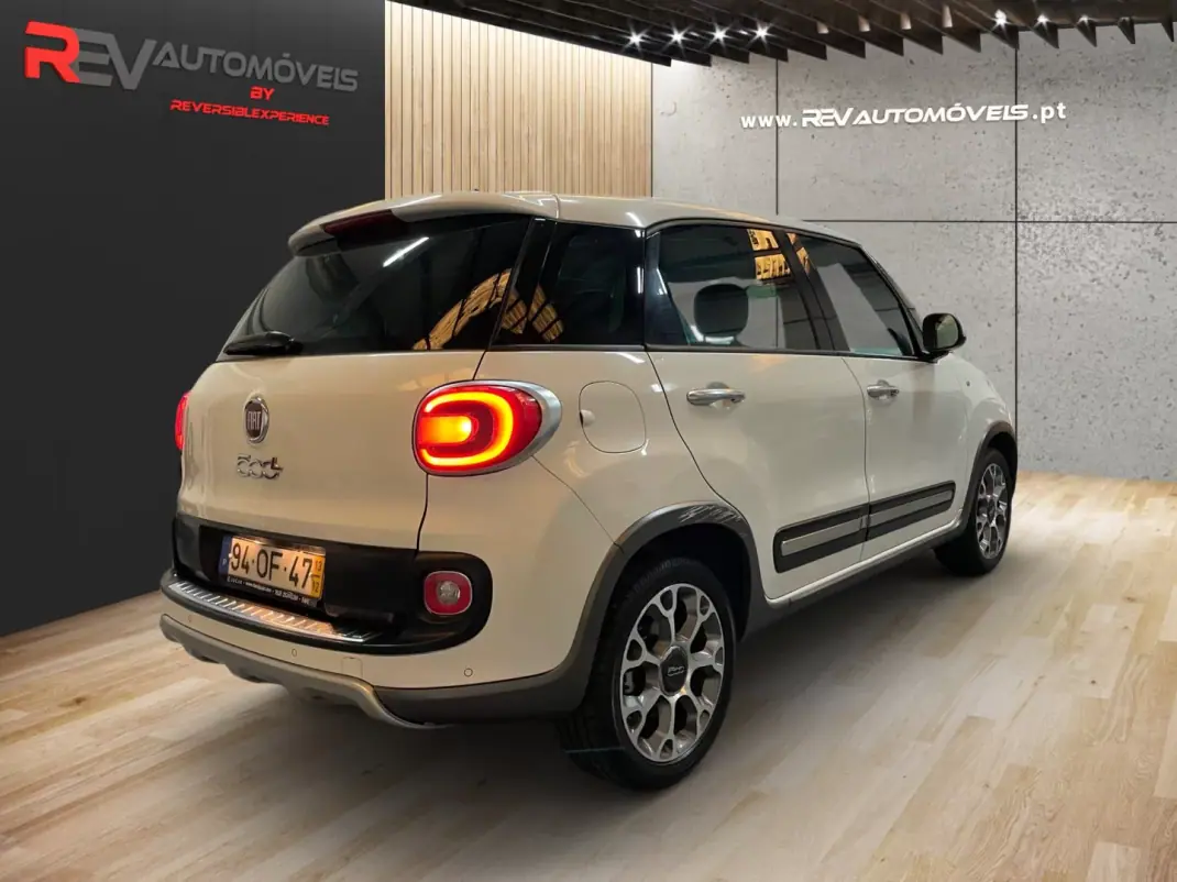 Fiat 500L 2013 - 8250 EUR, 132519 km - 132519km - foto 3 de 20
