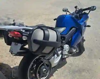 BMW F 800 ST 2009 - 4300 EUR, 52000 km - 52000km - foto 5 de 10