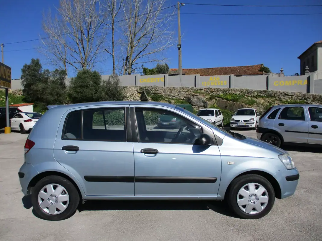 Hyundai Getz 2004 - 4500 EUR, 172000 km - AUTO.MOTO.pt - 172000km - foto 5 de 9
