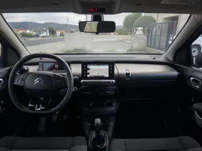 Citroën C4 Cactus 2016 - 12990 EUR, 161000 km - 161000km - foto 34 de 35