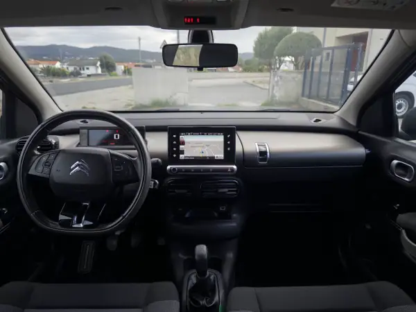 Citroën C4 Cactus 2016 - 12990 EUR, 161000 km - 161000km - foto 34 de 35