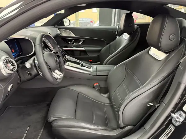 Mercedes-Benz AMG GT 2025 - 140000 EUR, 8886 km - AUTO.MOTO.pt - 8886km - foto 43 de 74