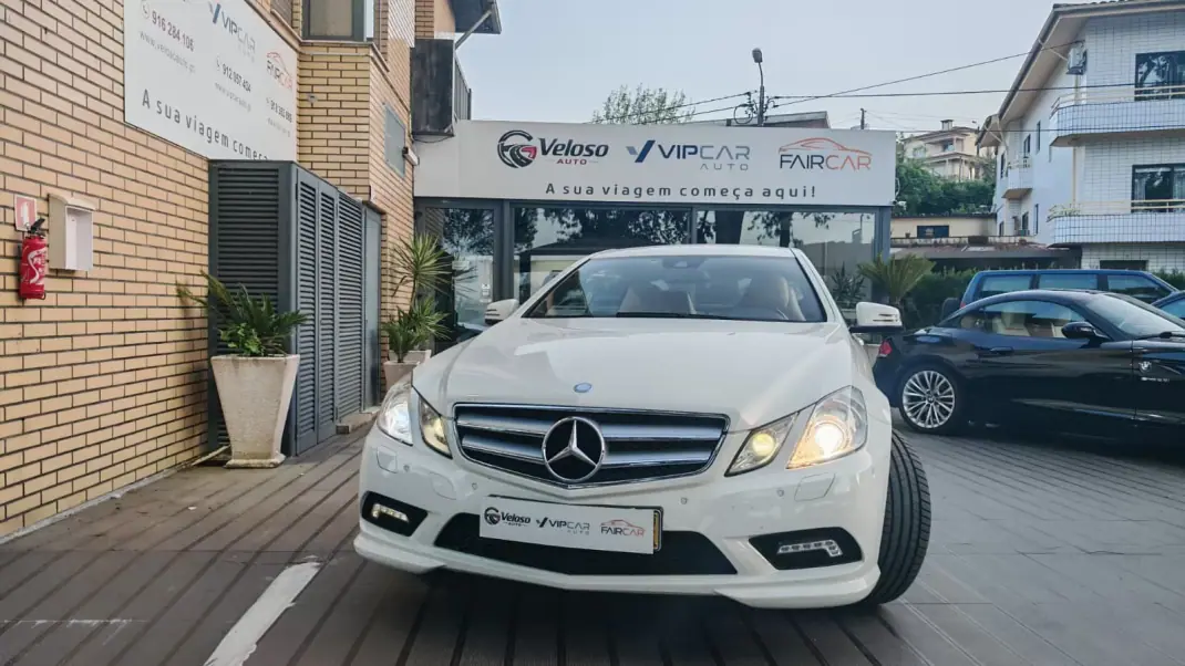 Mercedes-Benz E 250 2010 - 18850 EUR, 170781 km - AUTO.MOTO.pt - 170781km - foto 3 de 17