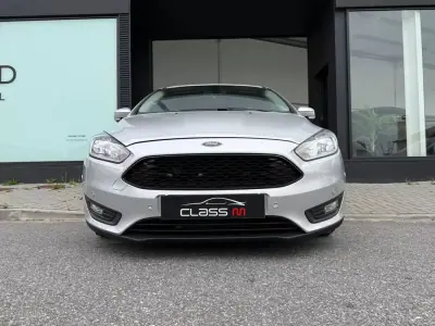 Ford Focus 2018 - 13850 EUR, 68388 km - AUTO.MOTO.pt - 68388km - foto 11 de 29