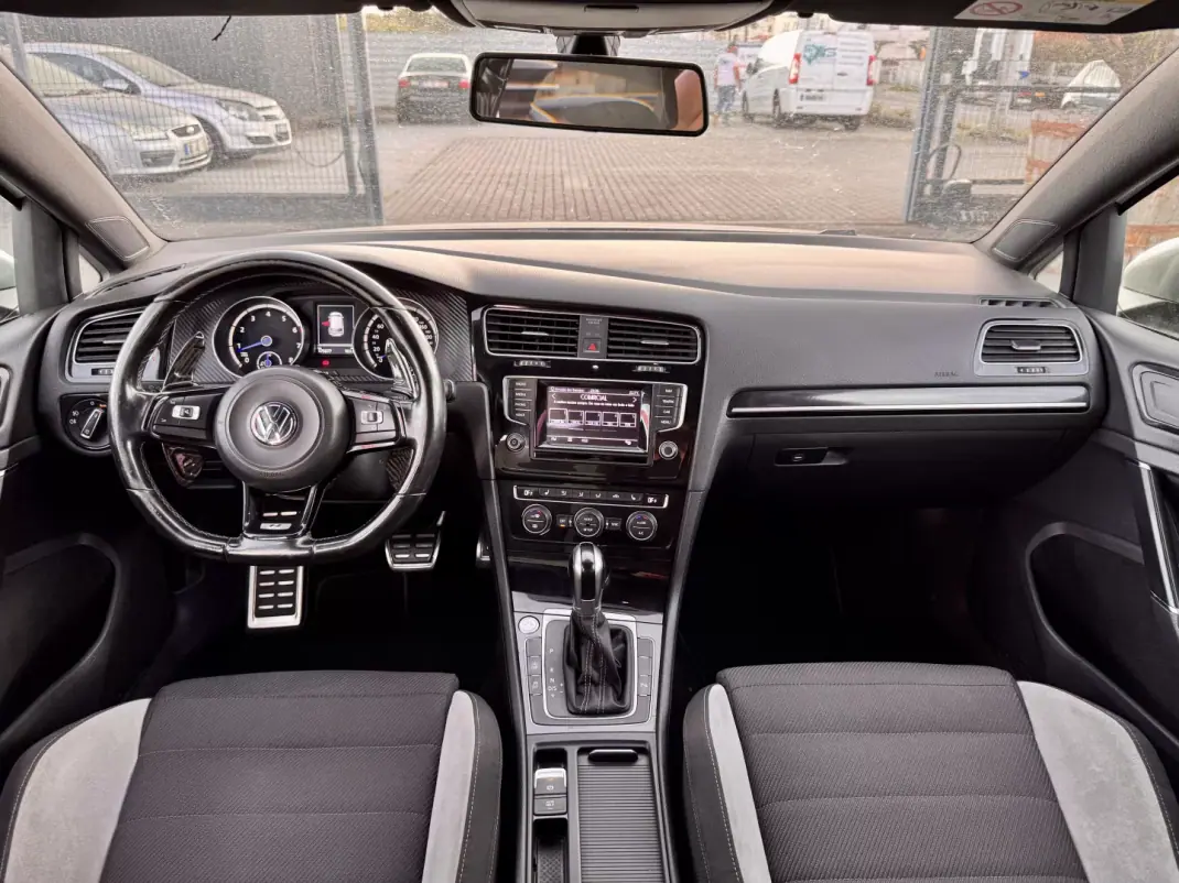 Volkswagen Golf 2014 - 23500 EUR, 175000 km - AUTO.MOTO.pt - 175000km - foto 16 de 27