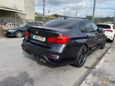 BMW 325 2013 - 16999 EUR, 220000 km - AUTO.MOTO.pt - 220000km - foto 6 de 6