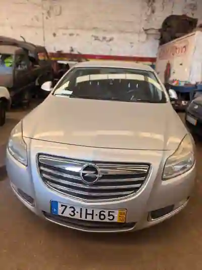 Opel Insignia 2009 - 2750 EUR, 274000 km - foto 1 de 15