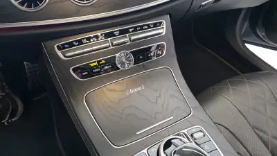 Mercedes-Benz CLS 400 2019 - 44500 EUR, 165703 km - AUTO.MOTO.pt - 165703km - foto 53 de 73