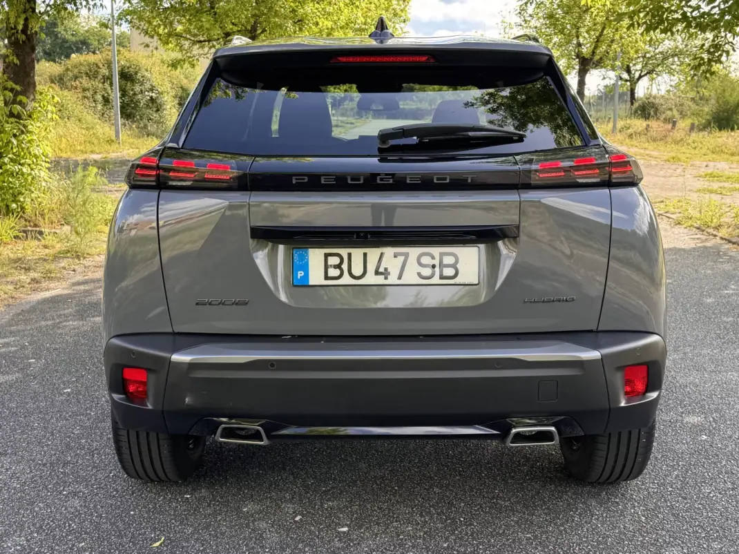 Peugeot 2008 2025 - 24900 EUR, 22017 km - AUTO.MOTO.pt - 22017km - foto 7 de 25