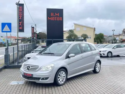 Mercedes-Benz B 150 2007 - 8000 EUR, 172000 km - AUTO.MOTO.pt - 172000km - foto 2 de 10