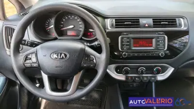 Kia Rio 2016 - 9450 EUR, 58085 km - AUTO.MOTO.pt - 58085km - foto 13 de 27