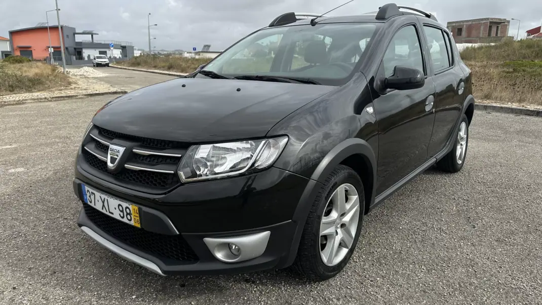 Dacia Sandero 2014 - 6900 EUR, 230000 km - 230000km - foto 7 de 22