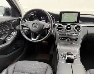 Mercedes-Benz C 220 2017 - 27900 EUR, 81867 km - AUTO.MOTO.pt - 81867km - foto 8 de 29