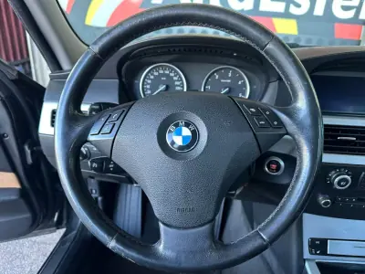 BMW 520 2009 - 8900 EUR, 290100 km - 290100km - foto 16 de 36