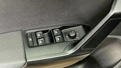 SEAT Ibiza 2023 - 14270 EUR, 50000 km - AUTO.MOTO.pt - 50000km - foto 24 de 38