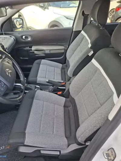 Citroën C4 Cactus 2019 - 15500 EUR, 56000 km - AUTO.MOTO.pt - 56000km - foto 14 de 26