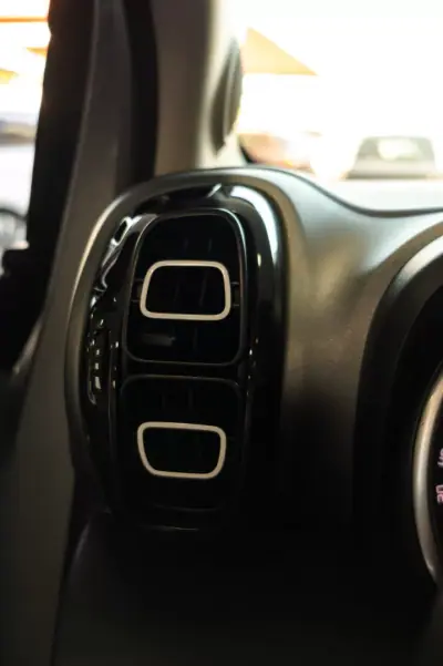 Citroën C3 Aircross 2024 - 15900 EUR, 56697 km - 56697km - foto 11 de 17