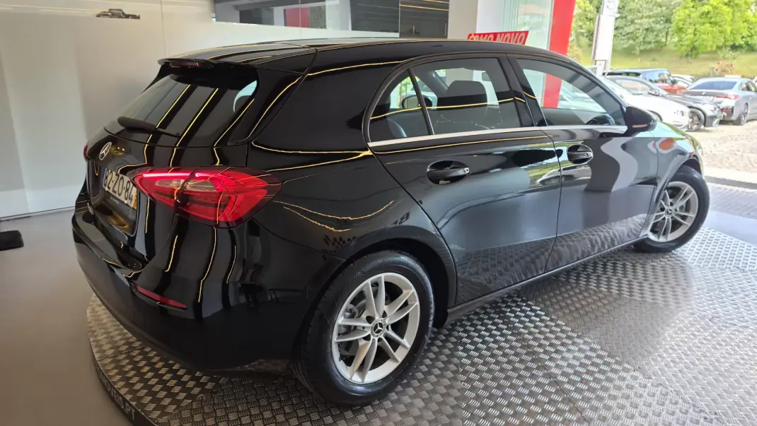 Mercedes-Benz A 180 2019 - 18900 EUR, 238120 km - AUTO.MOTO.pt - 238120km - foto 20 de 53