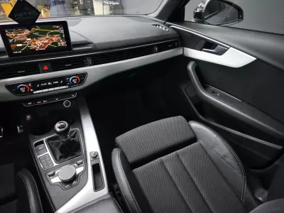 Audi A4 Avant 2016 - 20950 EUR, 253446 km - AUTO.MOTO.pt - 253446km - foto 32 de 44