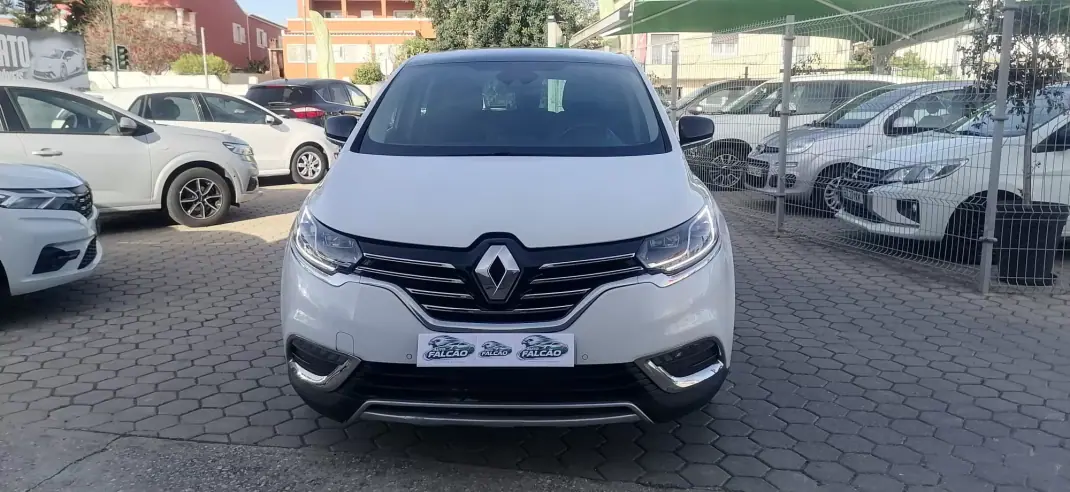 Renault Espace 2019 - 20750 EUR, 188080 km - AUTO.MOTO.pt - 188080km - foto 28 de 30