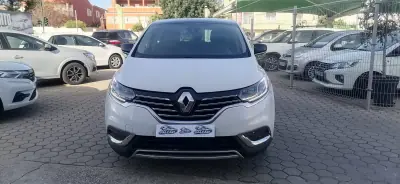 Renault Espace 2019 - 20750 EUR, 188080 km - AUTO.MOTO.pt - 188080km - foto 28 de 30