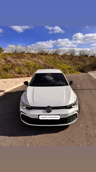 Volkswagen Golf 2022 - 35000 EUR, 45000 km - AUTO.MOTO.pt - 45000km - foto 6 de 9