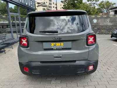 Jeep Renegade 2022 - 24900 EUR, 72741 km - AUTO.MOTO.pt - 72741km - foto 8 de 12